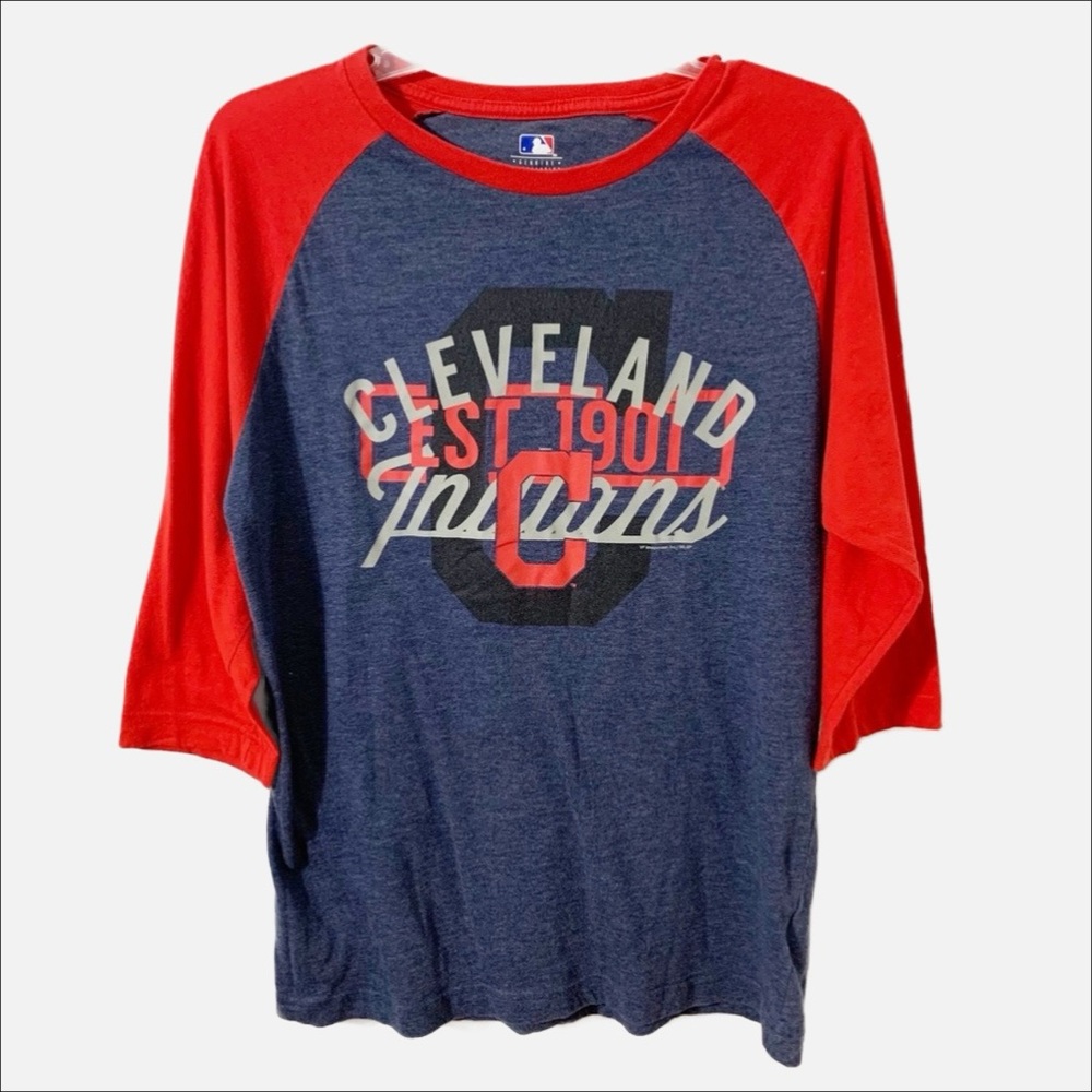 Genuine Merchandise Cleveland Indians Baseball Graphic Tee Dolman Sleeve Crewnec